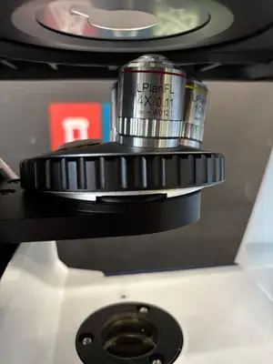 Fisherbrand Inverted Research Microscope, With 3 Objectives, Looks & Works Great