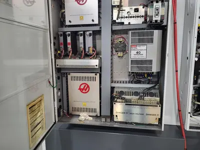 USED 2013 HAAS ST-40