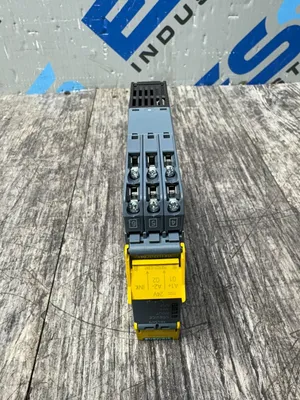 SIEMENS 3SK1122-1CB41 Electrical/PLC/Automation | ESS Industrial Equipment Sales (7)