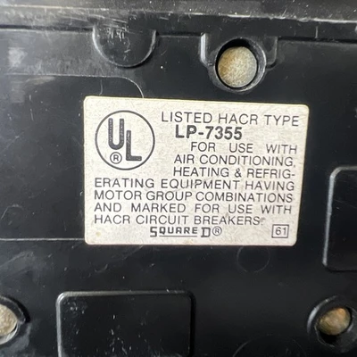 Used Square D Q0B220 Circuit Breakers California US | Davliegogo LLC #1729087