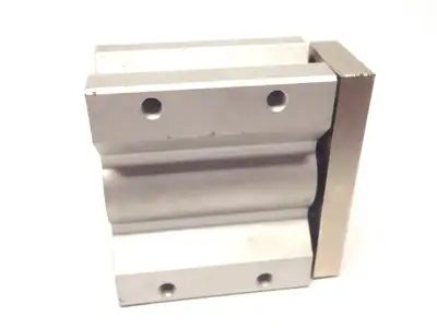 USED SMC SLIDE BALL BEARING COMPACT GUIDE CYLINDER