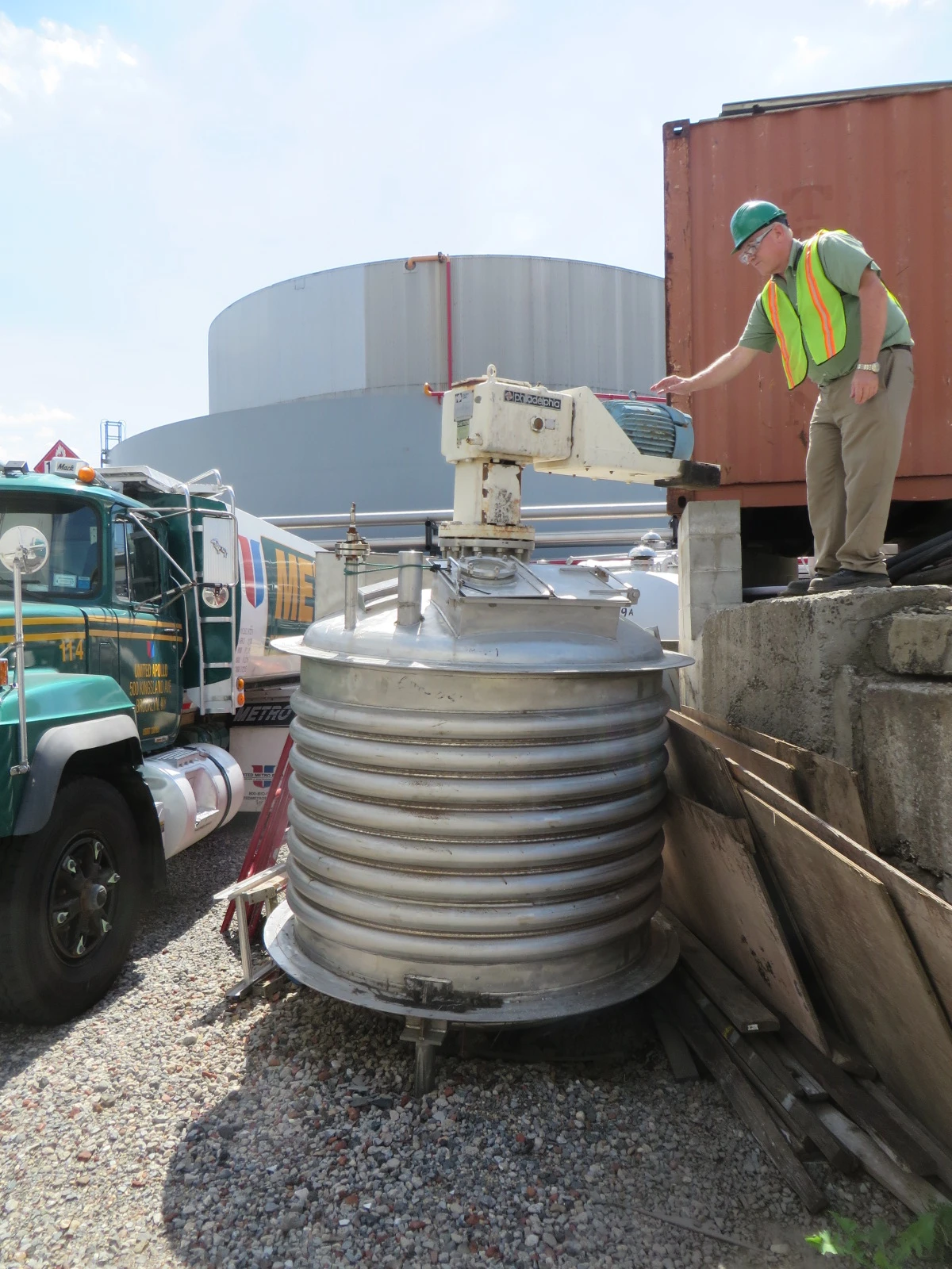 500 Gallon 316 Stainless Steel Jacketed Tank, 4'6" Dia. X 4' Straight Side