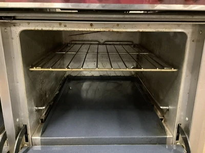 152-0226 Southbend X448EE-2GL 4-Burner Natural Gas Oven/Griddle/Stove