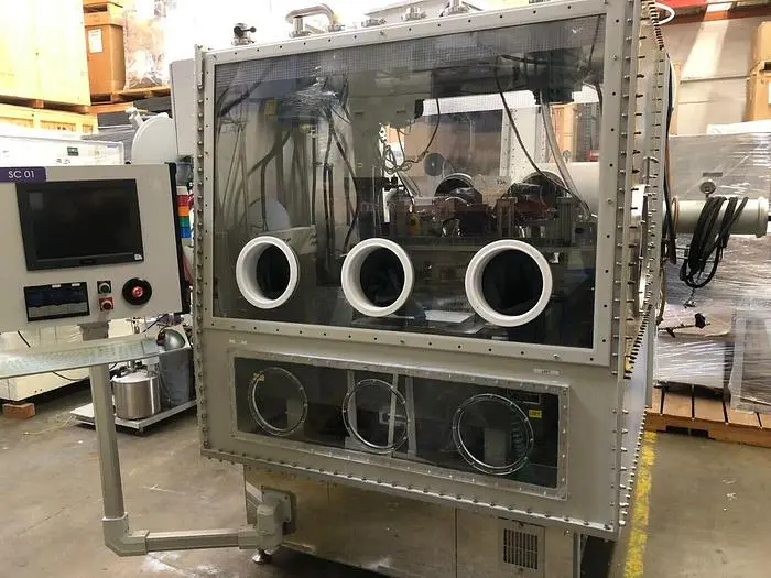 MBRAUN GLOVE BOX