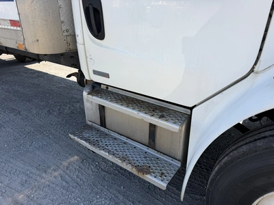 Used 2008 FREIGHTLINER M2106 Tractors & Trailers Indiana US | Miedema Asset Management Group #1413011