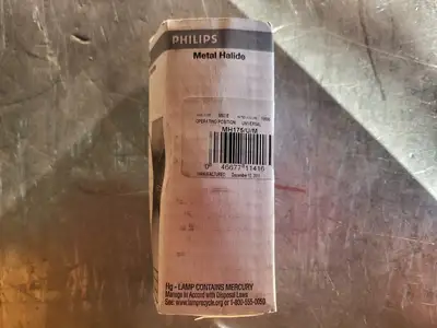 175 Watt Metal Halide HID Light Bulb MH175/U/M