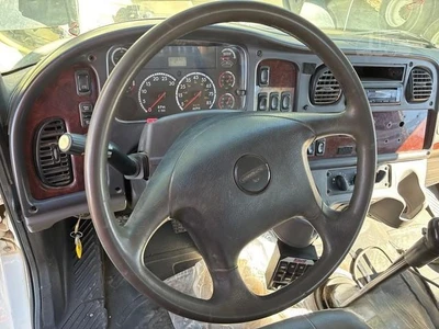 Used 2015 FREIGHTLINER BUSINESS CLASS M2 106 Service & Utility Trucks California US | Mittry Construction #1363489