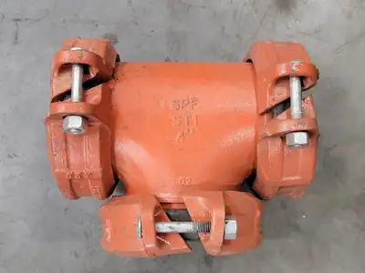 4", Equal-Tee, w/ 3x, 4", Couplings, Bolted, V-Z05