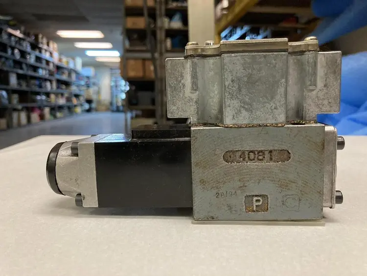Used REXROTH 4WE6EA52/AG250 NDA/V Solenoid Valves Ohio US | Surplus Asset Holdings #1246589