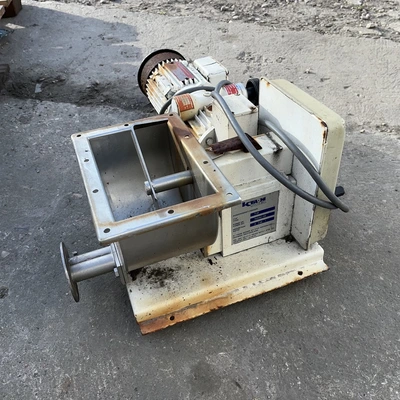 K-Tron Soder Twin Screw Feeder Type T20