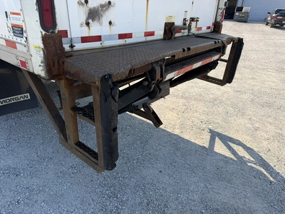 Used 2017 INTERNATIONAL 4300 SBA4X2 Box trucks Indiana US | Miedema Asset Management Group #1414687