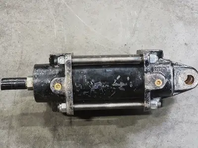 Used ROYAL ELECTRIC R3C2 Parts (Hydraulics and Pneumatics) British Columbia CA | Lenmark #267860
