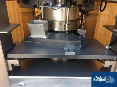 USED Korsch Korsch PH230 Tablet Press, 14 Station
