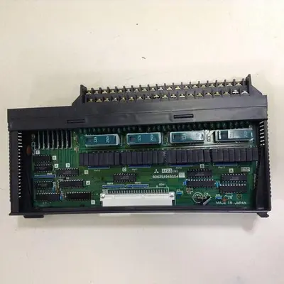 USED MITSUBISHI AY23