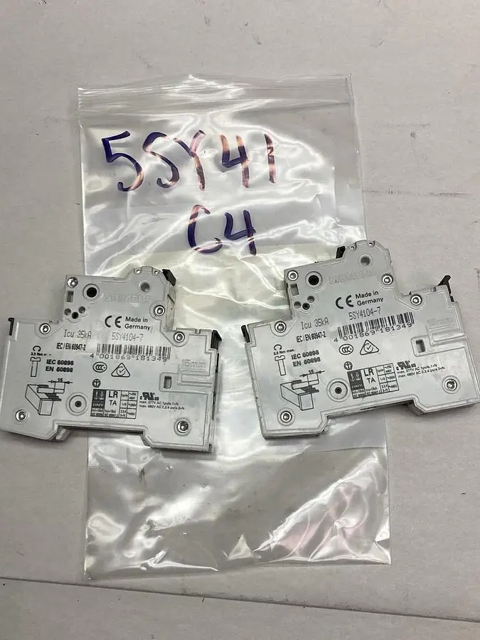 USED SIEMENS 5SY4104-7