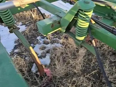 USED JOHN DEERE 1600