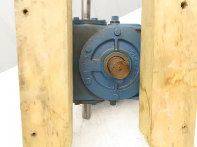 Conedrive HV30-9B Worm Gearbox 40:1 Reducer 44rpm 1.9Hp 1.5" Vertical Down Shaft
