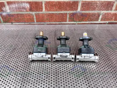 USED ITT PURE FLO 1-F-419-6-4-TM-963S-CWP150 DIAPHRAGM VALVE W/ 1" SANITARY FITTING
