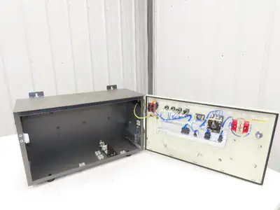 Fanuc A05B-2527-C080 Operator Machine Control Box/ Servo Enable/Disable