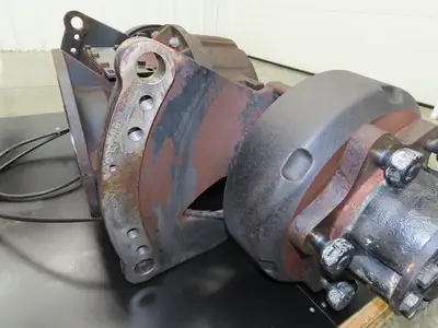 Yale Forklift Front Dual Wheel Drive Axle Assembly 6-Lug Off ERC100HHN48TV096