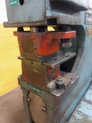 USED SCOTCHMAN 9012-24M