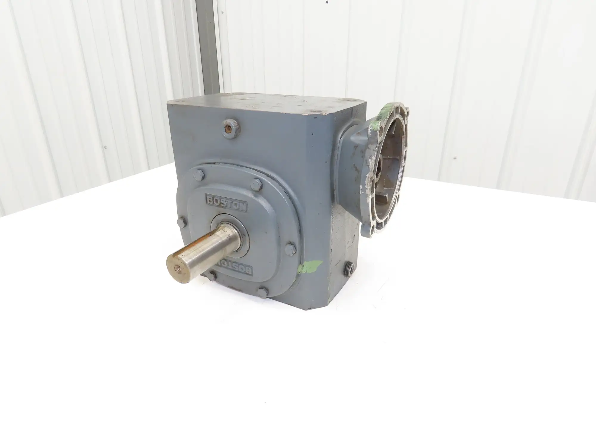 Boston Gear F732-40-B7-G Gearbox 40:1 Reducer 1.8Hp 44rpm 140TC LH Output