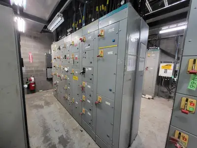 Used SIEMENS Y7692 V003 Misc Electrical & Power Parts British Columbia CA | Lenmark #251181