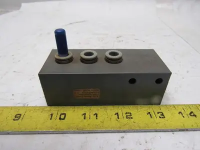 AVS Romer V 43-0077-12.ZF Composite Pneumatic Manifold Block From a L3030 Laser