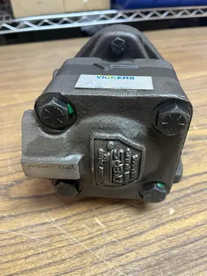 Used VICKERS V214-8W-1C-12-S214 Pumps | Surplus Asset Holdings #1206211