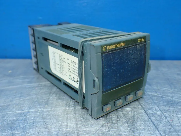 Used EUROTHERM 2216E/AL/VH/R1/R1/RF/2YM/ENG/XXXXX/EU0523 Temperature Controls Ohio US | HGR 24 #802920
