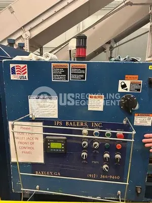 USED 2009 IPS AT864-30 WIDE MOUTH AUTO TIE HORIZONTAL BALER