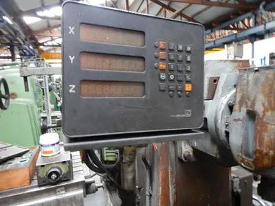 USED FEXAC UM X: 950 - Y: 270 - Z: 500 MM