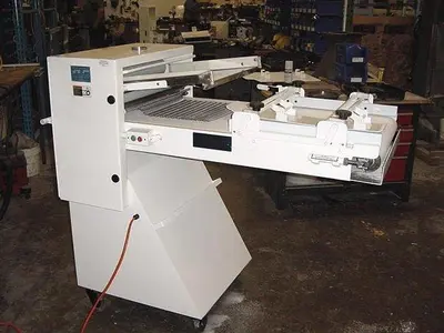 BLOEMHOF 4-24 Bread Moulder | Harvest Equipment and Fabrication Inc (4)