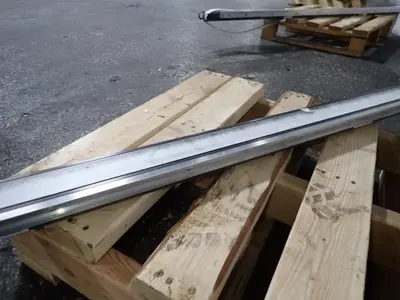 1 1/2" X 71" Belt Conveyor