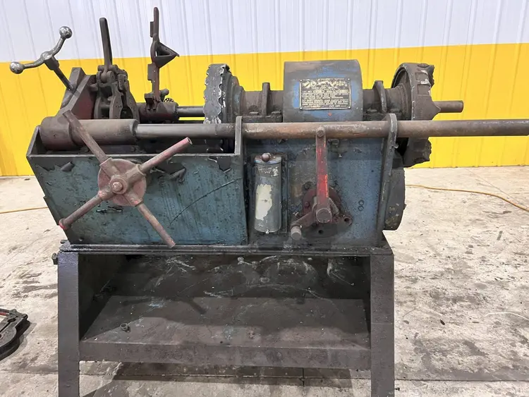 Used NOT SPECIFIED _UNKNOWN_ Pipe Threaders Ohio US | Yoder Brothers machinery #443875