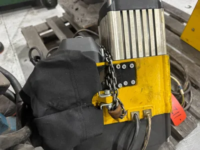 YALE electric hoist 250 kgs Material Handling | Bowland Trading Ltd (5)