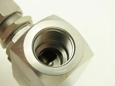 New | in-Stock HOKE _UNKNOWN_ Valves/Fittings | Arrow Industrial #566000