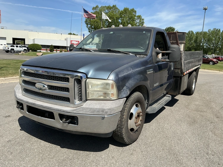Used 2006 FORD F-350 Flatbed Trucks Michigan US | Miedema Asset Management Group #1180830