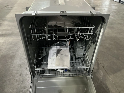 Used FRIGIDAIRE FFCD2413US7B Dishwashers Michigan US | Miedema Asset Management Group #1342138