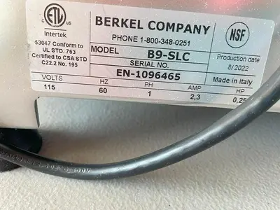 USED 2022 BERKEL EQUIPMENT BERKEL B9-SLC MEDIUM-DUTY GRAVITY FEED MANUAL MEAT SLICER