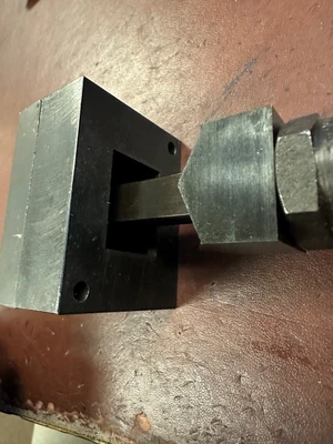 GREENLEE 50722425 1.120" X .880" SQUARE KNOCK