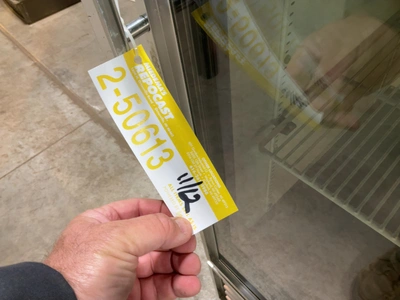 Used TRUE MFG. T-23G ONE SECTION GLASS DOOR REACH-IN REFRIGERATOR Display Refrigerators Michigan US | Miedema Asset Management Group #1580092