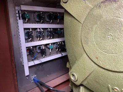 USED CHANGZHOU YIBU DRYING EQUIPMENT CO. SZG-1000