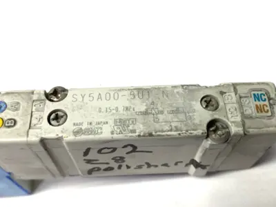 USED SMC PNEUMATIC SOLENOID VALVE DAMAGED