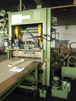 USED SCHALCH 150 T + DECOILER/FEEDER/CUT TO LENGTH