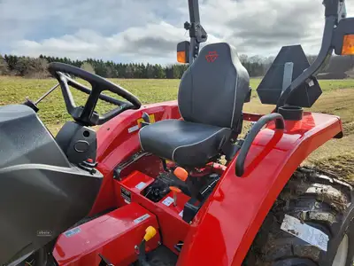 New | in-Stock 2025 MASSEY FERGUSON 1E.35 Tractor Loaders New York US | Abele Tractor #1343025