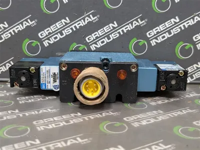 MAC MAC125A-V2B2-PM-111DA(UNIV) Double Solenoid Valve Assembly New NIB
