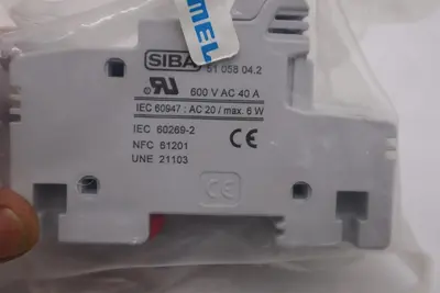 LOT OF 2 NEW OPEN BOX 51 058 04.2 SIBA FUSE HOLDER 40 AMPS 600 VOLTS STK G632A