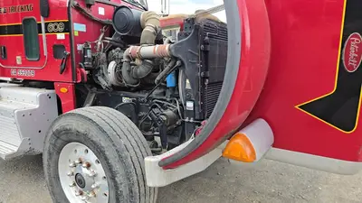 USED 2013 PETERBILT 365