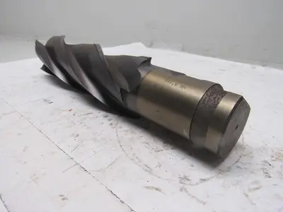 Quinco 2-1/2" 346.6mm 4 Flute Spiral End Mill 2" Combo Shank 8" Cut